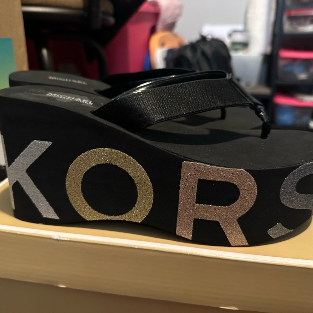 Michael Kors sandals brand new 7.0